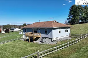 612 Wildcat Rd, Deep Gap, NC 28618 - Photo 26