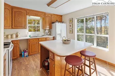 2161 Stone Mountain Road, Vilas, NC 28692 - Photo 14