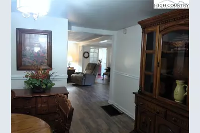 9752 Old Highway 16 Highway, Crumpler, NC 28617 - Photo 14