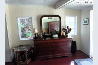 9752 Old Highway 16 Highway, Crumpler, NC 28617 - Photo 18