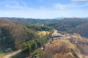 336 Willowdale Church Rd, Vilas, NC 28692 - Photo 14