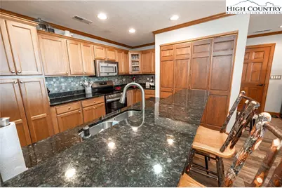 342 Ridgeline Drive #15B, Sugar Mountain, NC 28604 - Photo 24