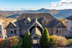 342 Ridgeline Dr, Sugar Mountain, NC 28604 - Photo 1