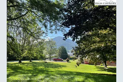 421 Northwest Drive, Jefferson, NC 28640 - Photo 12