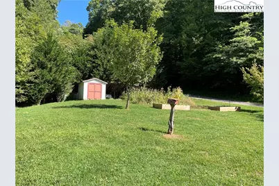 421 Northwest Drive, Jefferson, NC 28640 - Photo 16