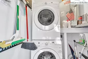 101 Golfview Dr, Beech Mountain, NC 28604 - Photo 8