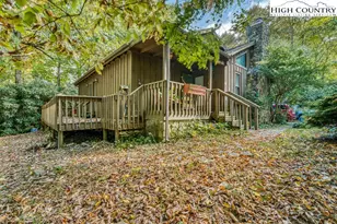 199 Brooker St, Blowing Rock, NC 28605 - Photo 6