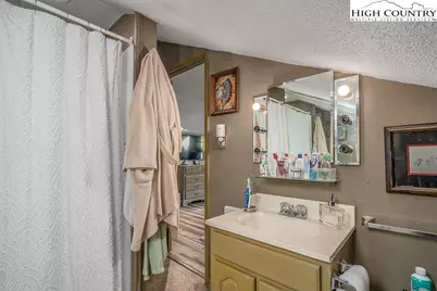 199 Brooker Street, Blowing Rock, NC 28605 - Photo 40