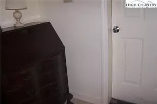 122 Trout Pond Ln, Banner Elk, NC 28604 - Photo 38