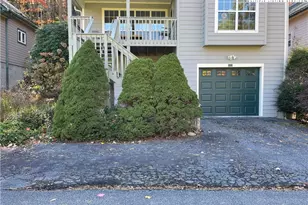 122 Trout Pond Ln, Banner Elk, NC 28604 - Photo 4