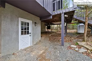 255 River Hollow Rd, Newland, NC 28657 - Photo 26