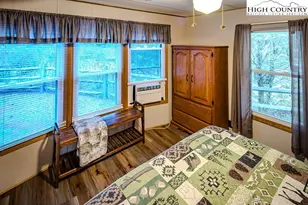 135 Mountain Ivy Ln, Boone, NC 28607 - Photo 26