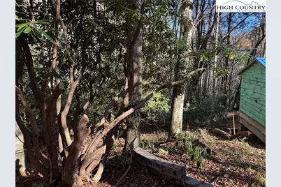 Tbd Hews Circle, Blowing Rock, NC 28605 - Photo 8