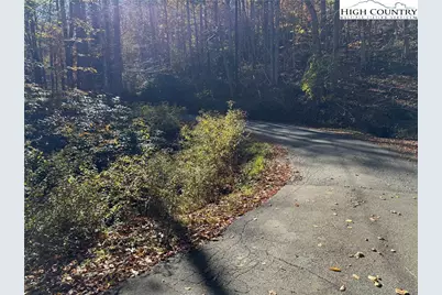 Tbd Hews Circle, Blowing Rock, NC 28605 - Photo 4