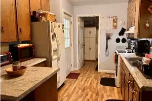 34 Leon Holder Ln, Elk Park, NC 28622 - Photo 4