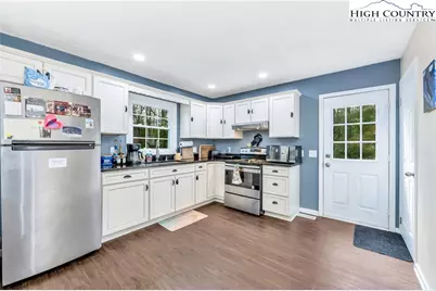 823 NW Queens Street #79, Lenoir, NC 28645 - Photo 16