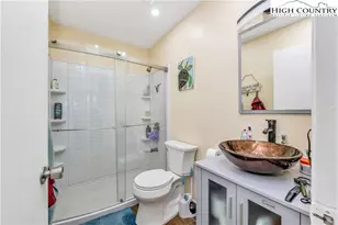 823 NW Queens St, Lenoir, NC 28645 - Photo 26