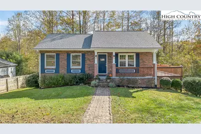 823 NW Queens Street #79, Lenoir, NC 28645 - Photo 2