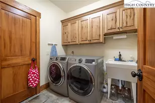 5378 Oak Crest Ln, Lenoir, NC 28645 - Photo 28