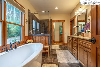 5378 Oak Crest Lane, Lenoir, NC 28645 - Photo 24