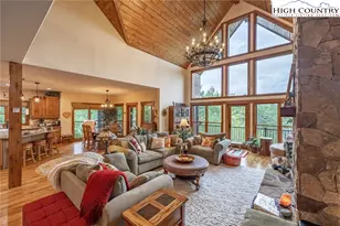 5378 Oak Crest Ln, Lenoir, NC 28645 - Photo 12