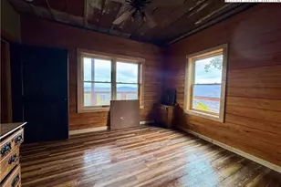 402 Turkey Knob Ln, Elk Park, NC 28622 - Photo 18