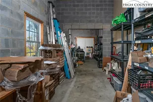 7330 Harmon Ln, Lenoir, NC 28645 - Photo 28