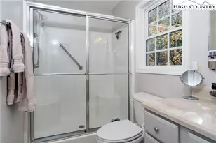 7330 Harmon Ln, Lenoir, NC 28645 - Photo 16