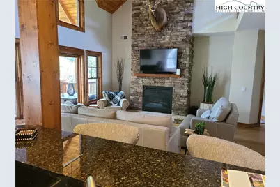 135A Wapiti Way #A, Banner Elk, NC 28604 - Photo 2