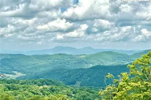 110 Sugar Ski Dr, Sugar Mountain, NC 28604 - Photo 22