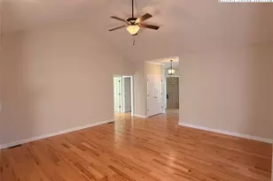 273 W Evergreen St, West Jefferson, NC 28694 - Photo 20