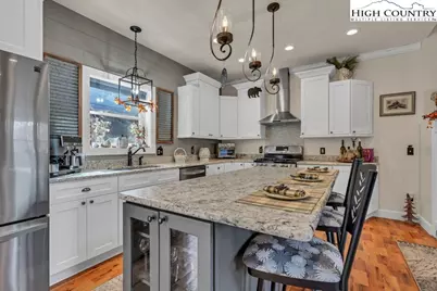 301 Crossmor Drive, Todd, NC 28684 - Photo 12