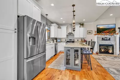 301 Crossmor Drive, Todd, NC 28684 - Photo 10