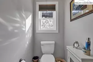 301 Crossmor Dr, Todd, NC 28684 - Photo 24