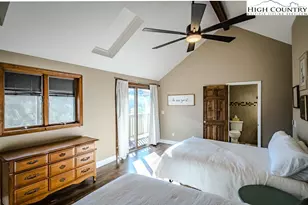 820 Hemlock Dr, Newland, NC 28657 - Photo 18