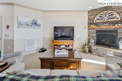 166 Trails End #34D, Sugar Mountain, NC 28604 - Photo 6