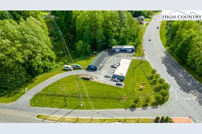 1080 Main Street NW, Lenoir, NC 28645 - Photo 44