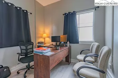 1080 Main Street NW, Lenoir, NC 28645 - Photo 12