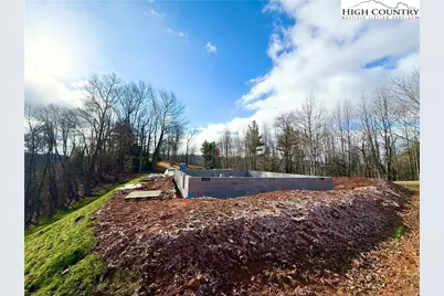 310 Autumn Run Road, West Jefferson, NC 28694 - Photo 6