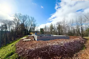 310 Autumn Run Rd, West Jefferson, NC 28694 - Photo 6