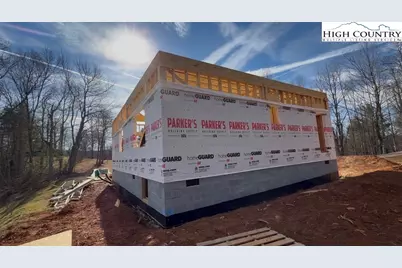 310 Autumn Run Road, West Jefferson, NC 28694 - Photo 18