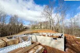 310 Autumn Run Rd, West Jefferson, NC 28694 - Photo 26