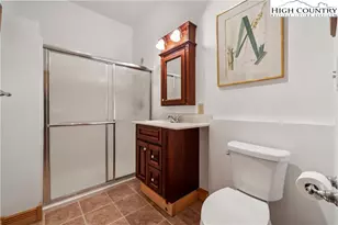 101 Double Branch Rd, Grassy Creek, NC 28631 - Photo 34