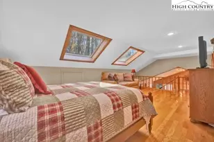 3974 Beech Mountain Rd, Elk Park, NC 28622 - Photo 22
