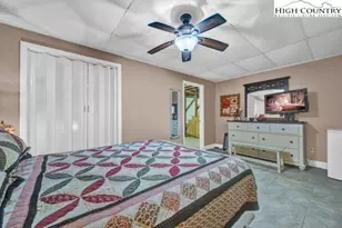 3974 Beech Mountain Rd, Elk Park, NC 28622 - Photo 28