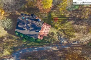 3974 Beech Mountain Rd, Elk Park, NC 28622 - Photo 38