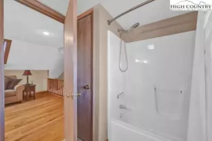 3974 Beech Mountain Rd, Elk Park, NC 28622 - Photo 24