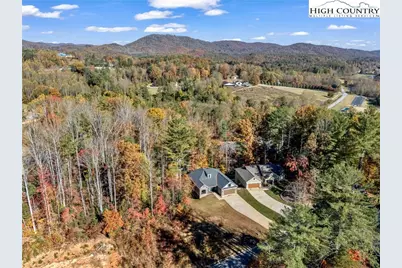 309 NE Sassafras Court, Lenoir, NC 28645 - Photo 6