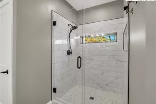 309 NE Sassafras Ct, Lenoir, NC 28645 - Photo 24