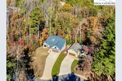 309 NE Sassafras Court, Lenoir, NC 28645 - Photo 2